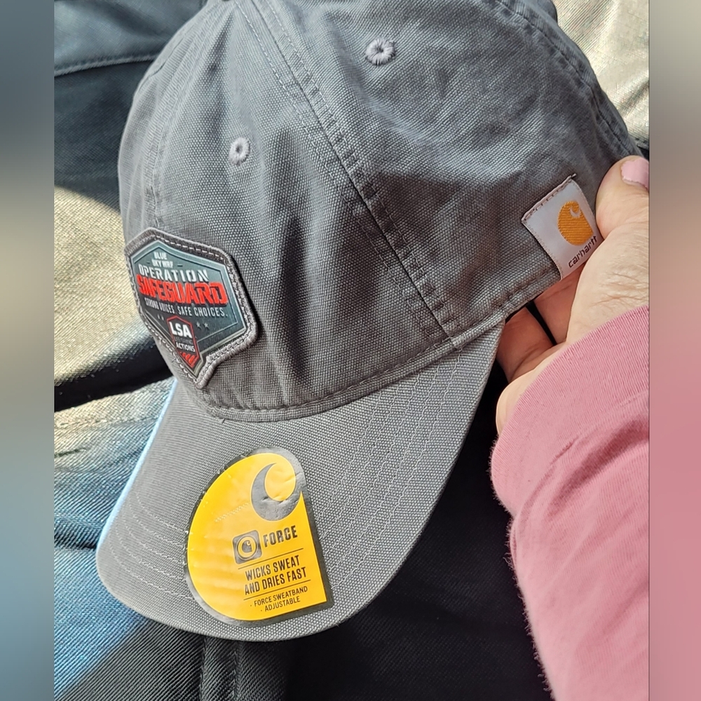 Carhartt Gray Cap with Patch - Picture 6 of 7